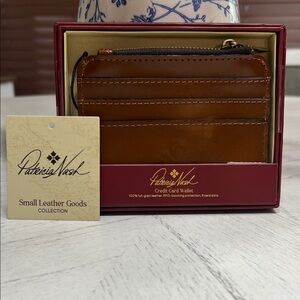 NWT Patricia Nash Tan  Leather Card Holder Heritage Cassis
